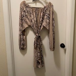 Snake skin print short dress